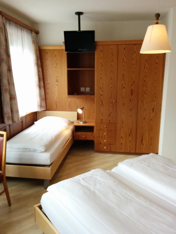 Hotel Terminus Samedan Chambre photo