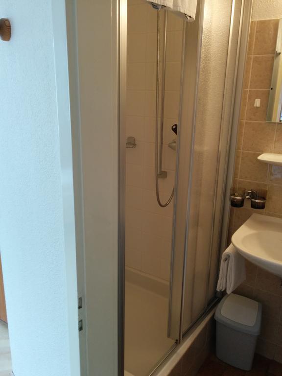 Hotel Terminus Samedan Chambre photo