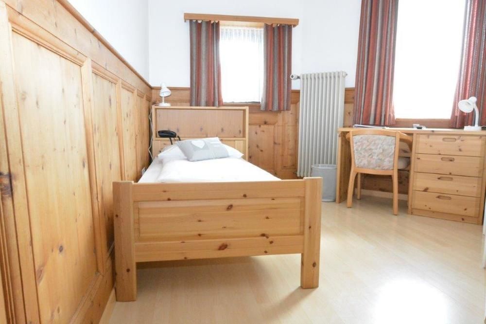 Hotel Terminus Samedan Extérieur photo